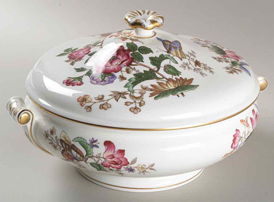 Charnwood (Bone) Round Covered Vegetable by Wedgwood-1
