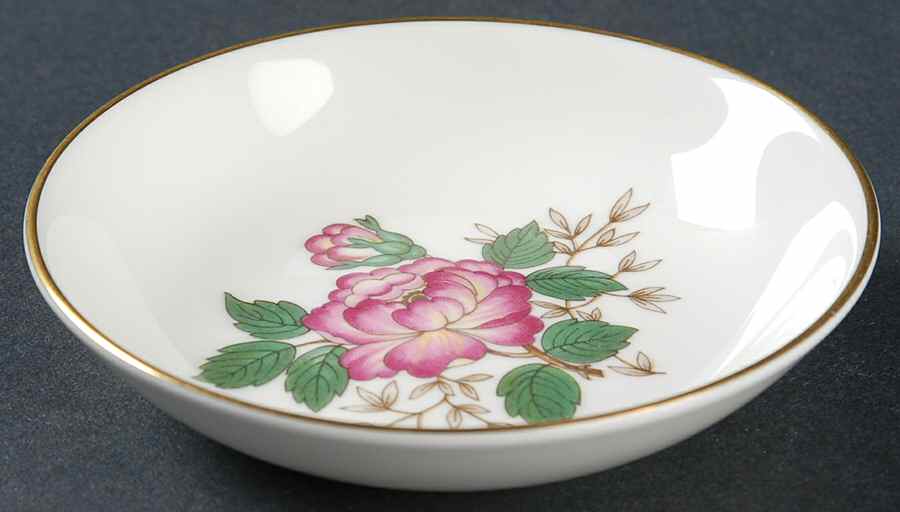 Charnwood (Bone) 4" Ashtray by Wedgwood-1