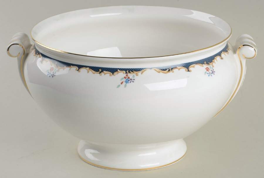 Chartley (Verge) Tureen No Lid by Wedgwood-1