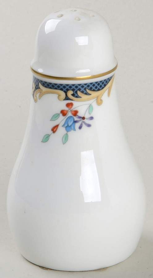 Chartley (Verge) Pepper Shaker by Wedgwood-1