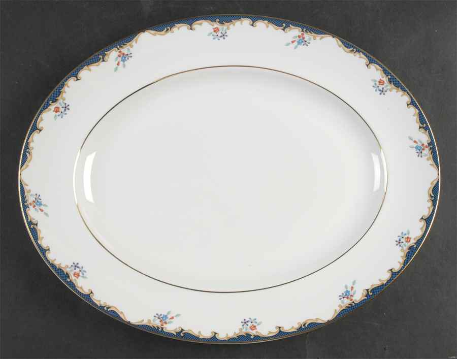 Chartley (Verge) 14" Oval Serving Platter by Wedgwood-1
