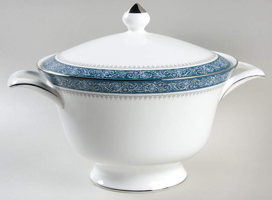 Cheltenham Round Covered Vegetable by Wedgwood-1