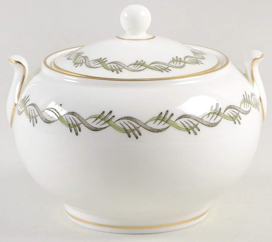 Chiltern 146 Shape Sugar Bowl & Lid by Wedgwood-1