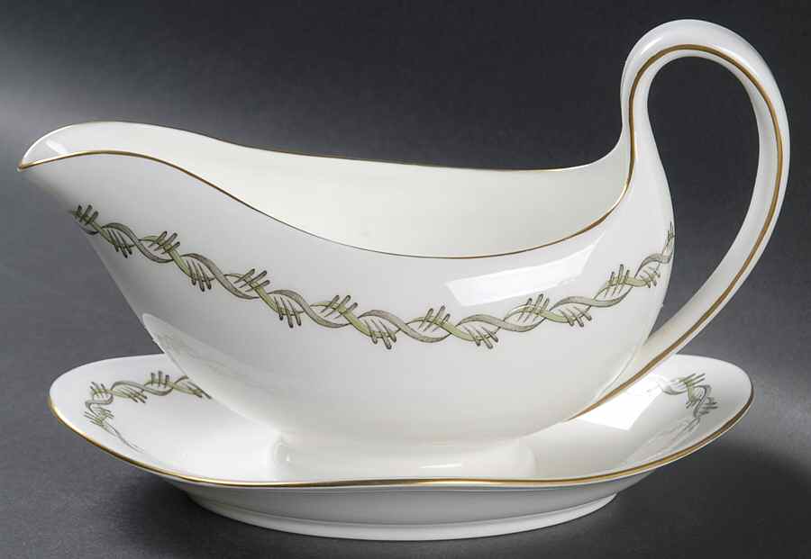 Chiltern Gravy Boat with Attached Underplate by Wedgwood-1
