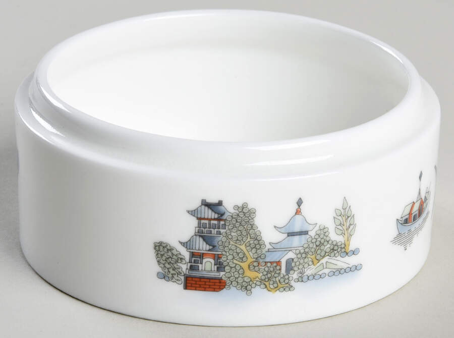 Chinese Legend 3" Round Box No Lid by Wedgwood-1