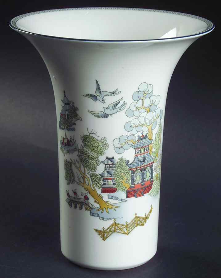 Chinese Legend 7" Vase by Wedgwood-1
