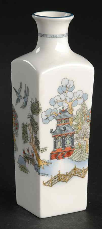 Chinese Legend Bud Vase by Wedgwood-1