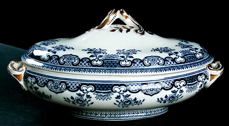 Chusan Blue (Smooth) Oval Covered Vegetable by Wedgwood-1