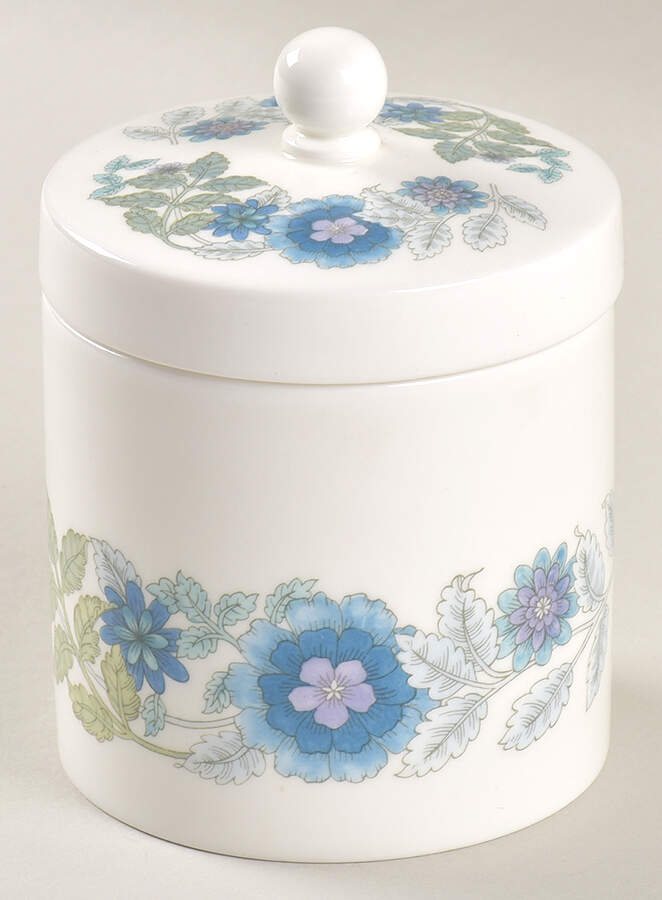 Clementine 3" Round Box & Lid by Wedgwood-1