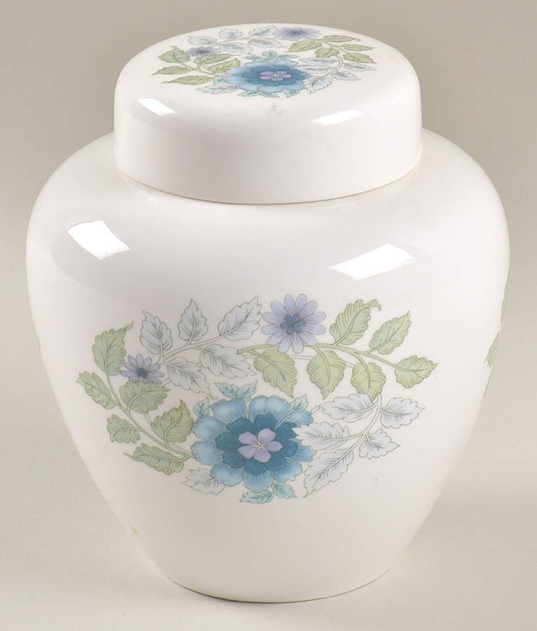 Clementine Medium Ginger Jar & Lid by Wedgwood-1