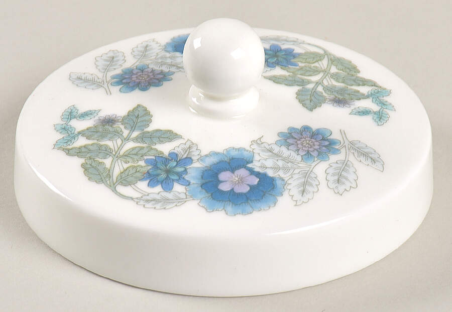 Clementine Lid for 3" Round Box by Wedgwood-1