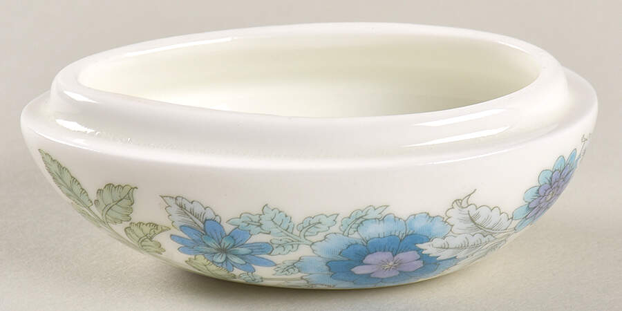 Clementine Small Egg Box No Lid by Wedgwood-1