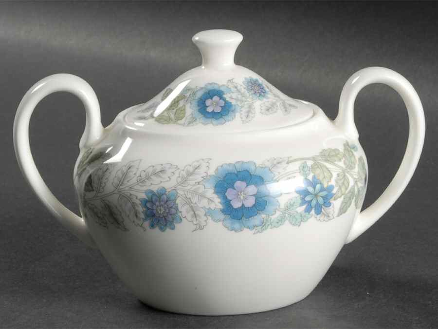Clementine Sugar Bowl & Lid by Wedgwood-1