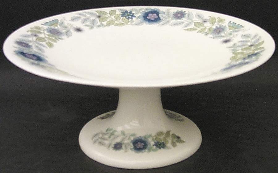 Clementine 9" Diameter Pedestal Cake Stand by Wedgwood-1