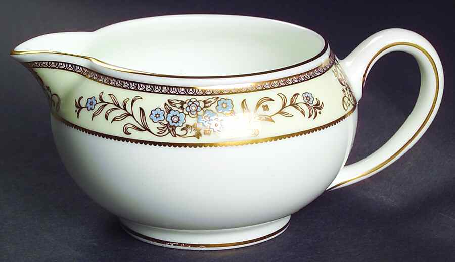 Cliveden Ivory 146 Shape Creamer by Wedgwood-1