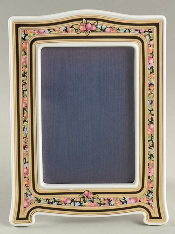 Clio Frame-Holds 3" x 5" by Wedgwood-1