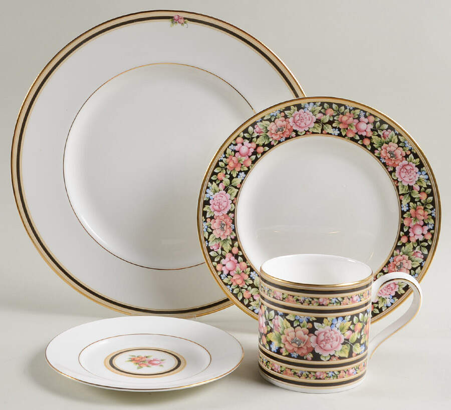 Clio 4 Piece Place Setting by Wedgwood-1