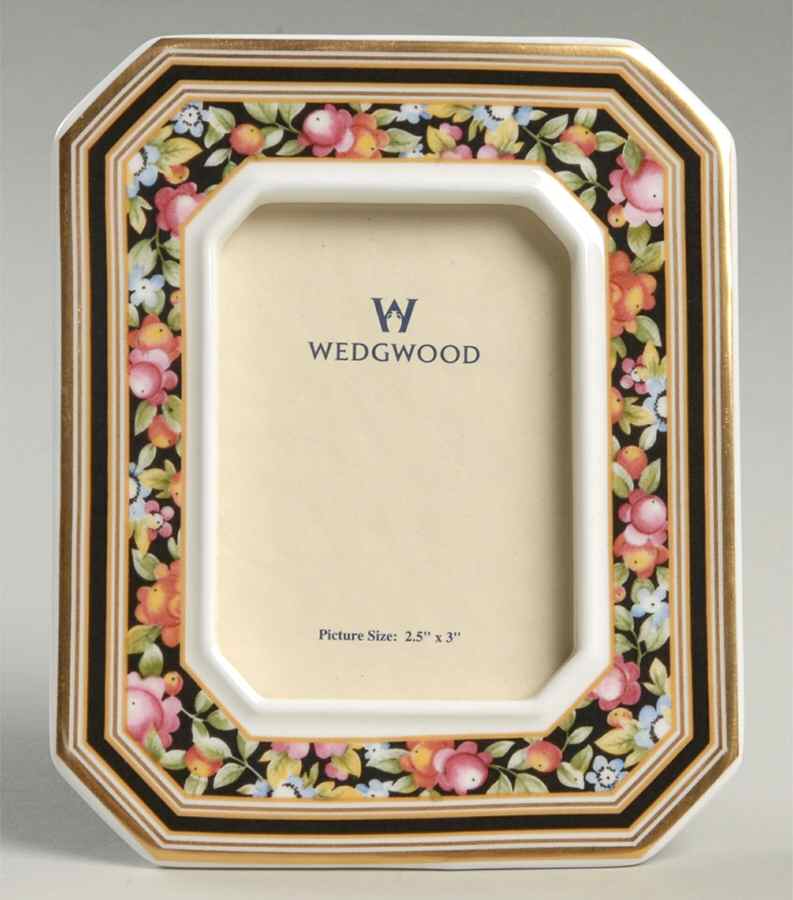 Clio 4" Bloomsbury Picture Frame by Wedgwood-1