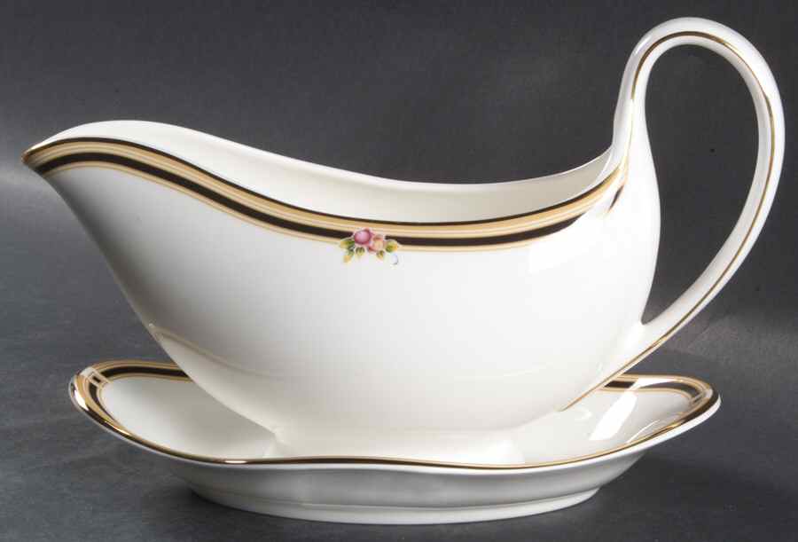 Clio Gravy Boat & Underplate by Wedgwood-1