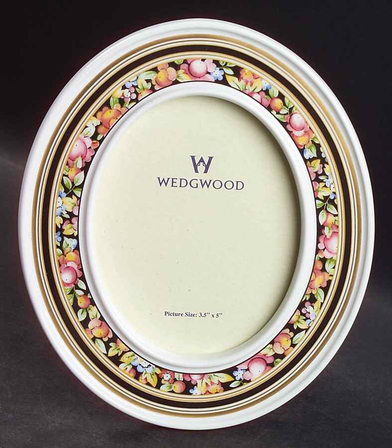 Clio 6" Oval Picture Frame by Wedgwood-1