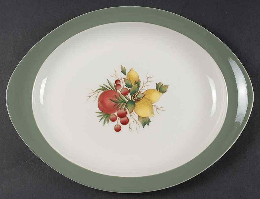 Covent Garden (Green On Edge)Tk605 11" Oval Serving Platter by Wedgwood-1