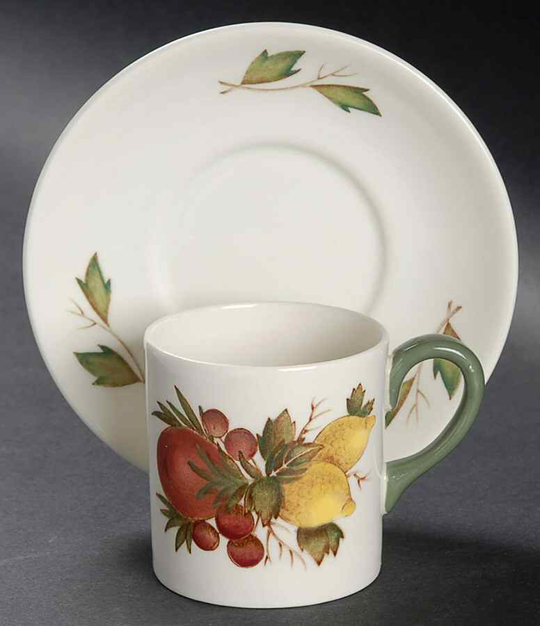 Covent Garden (Green On Edge)Tk605 Can Shape Demitasse Cup and Saucer Set by Wedgwood-1