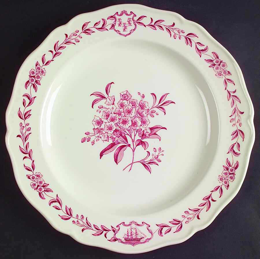 Connecticut Laurel Pink Dinner Plate by Wedgwood-1