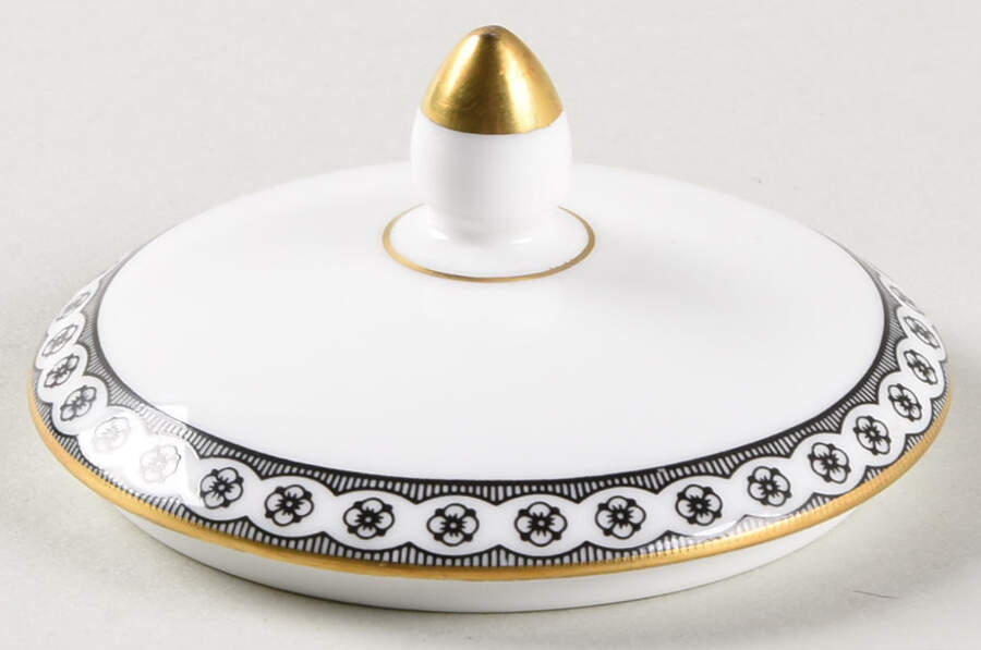 Colonnade Black Lid for Coffee Pot by Wedgwood-1