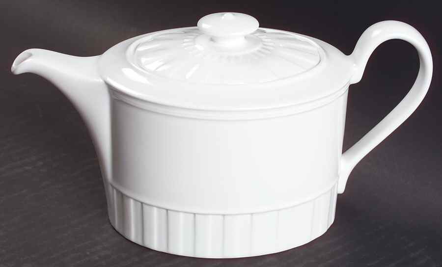Colosseum (Whiteware) Teapot & Lid by Wedgwood-1