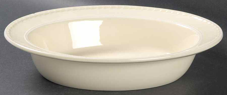 Colonial 9" Oval Vegetable Bowl by Wedgwood-1