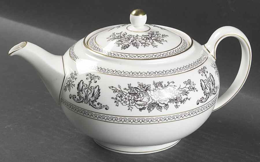 Columbia Black Teapot & Lid by Wedgwood-1