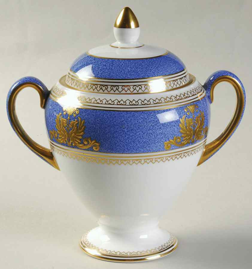 Columbia Powder Blue Rim (White Center) 146 Shape Sugar Bowl & Lid by Wedgwood-1