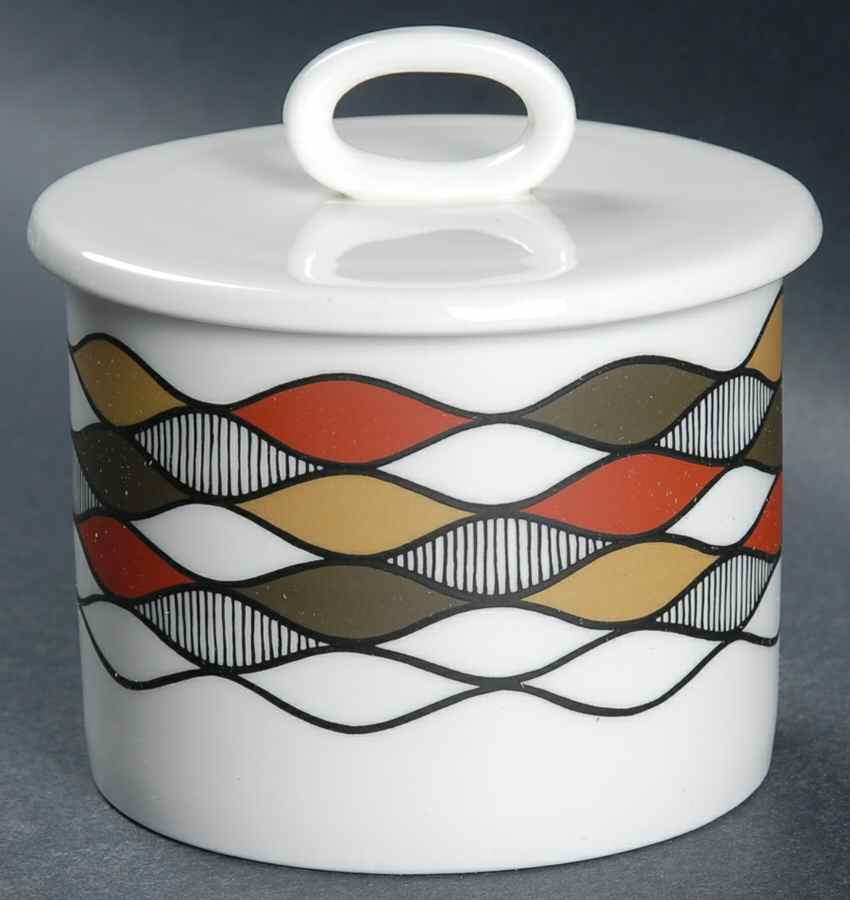 Columbine Sugar Bowl & Lid by Wedgwood-1