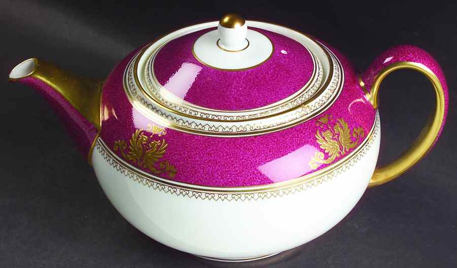 Columbia Powder Ruby (Rim and Center) Teapot & Lid by Wedgwood-1