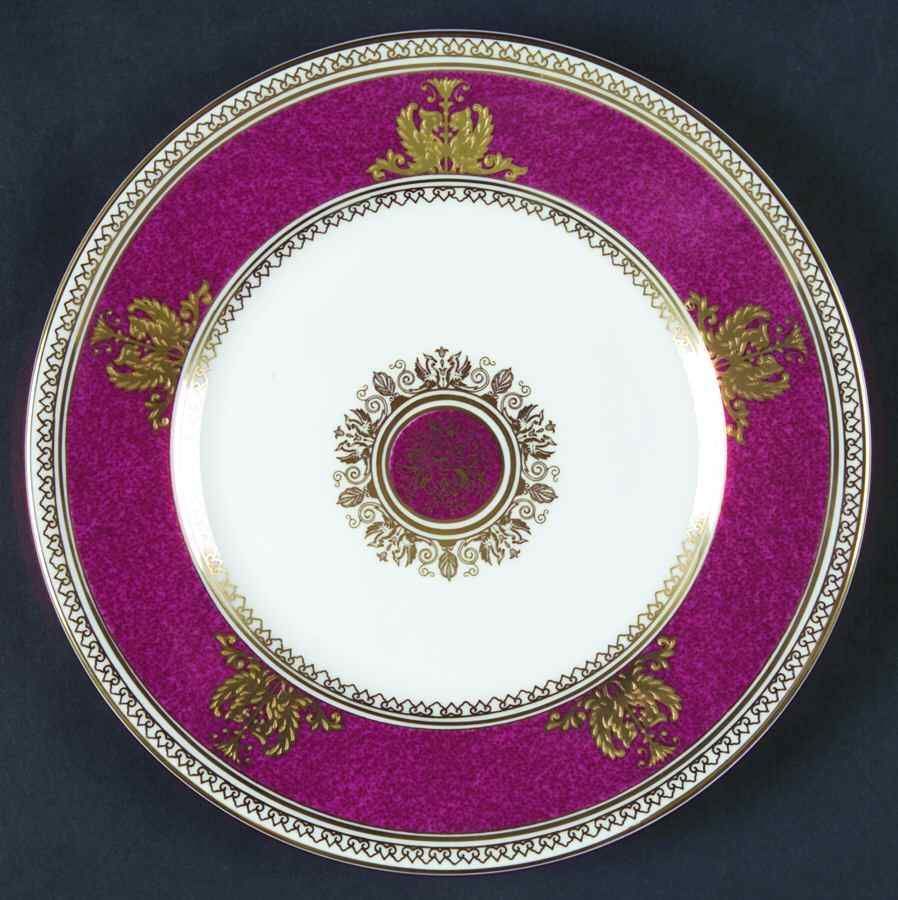 Columbia Powder Ruby (Rim and Center) Dessert/Pie Plate by Wedgwood-1