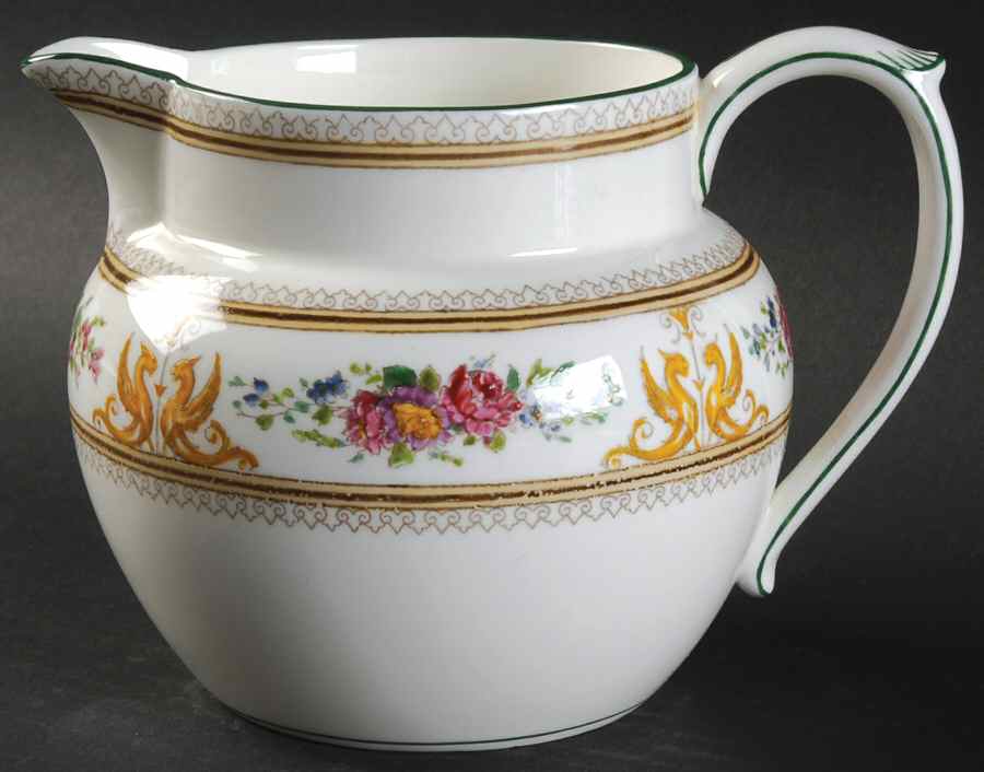 Columbia White (Center Medallion, Green Trim) 32 Oz Pitcher by Wedgwood-1