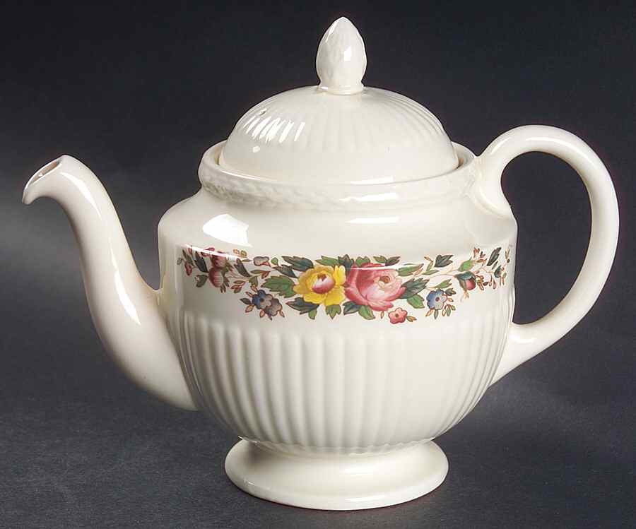 Conway Mini Teapot & Lid by Wedgwood-1
