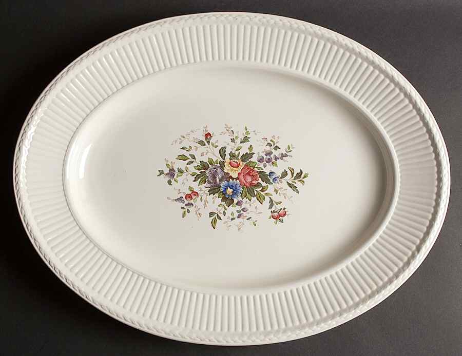 Conway 18" Oval Serving Platter by Wedgwood-1