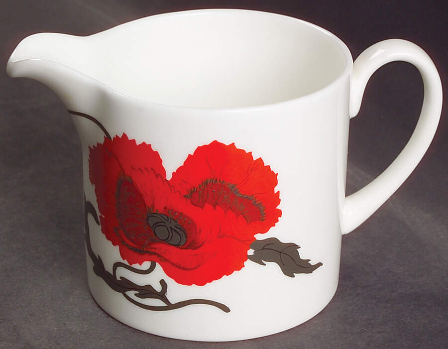Cornpoppy (Susie Cooper) Creamer by Wedgwood-1