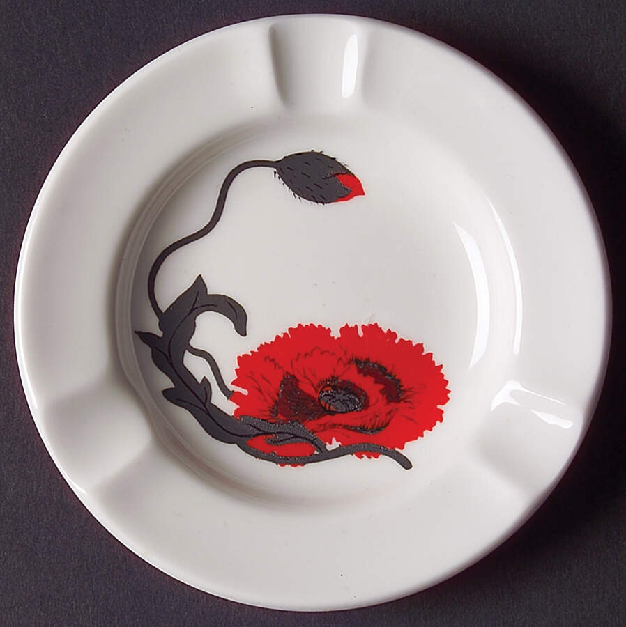 Cornpoppy (Susie Cooper) Small Ashtray by Wedgwood-1