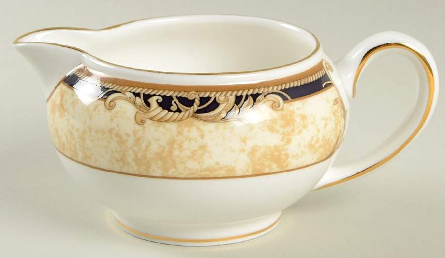Cornucopia 146 Shape Creamer by Wedgwood-1