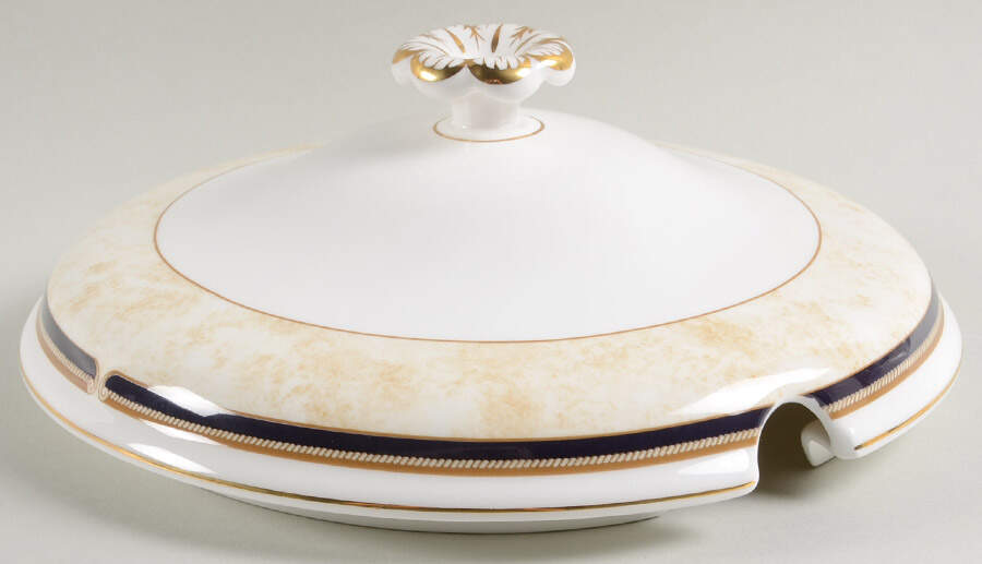 Cornucopia Lid for Tureen by Wedgwood-1