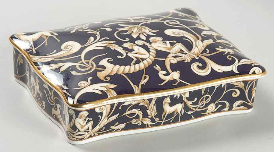 Cornucopia Double Deck Playing Card Box & Lid by Wedgwood-1