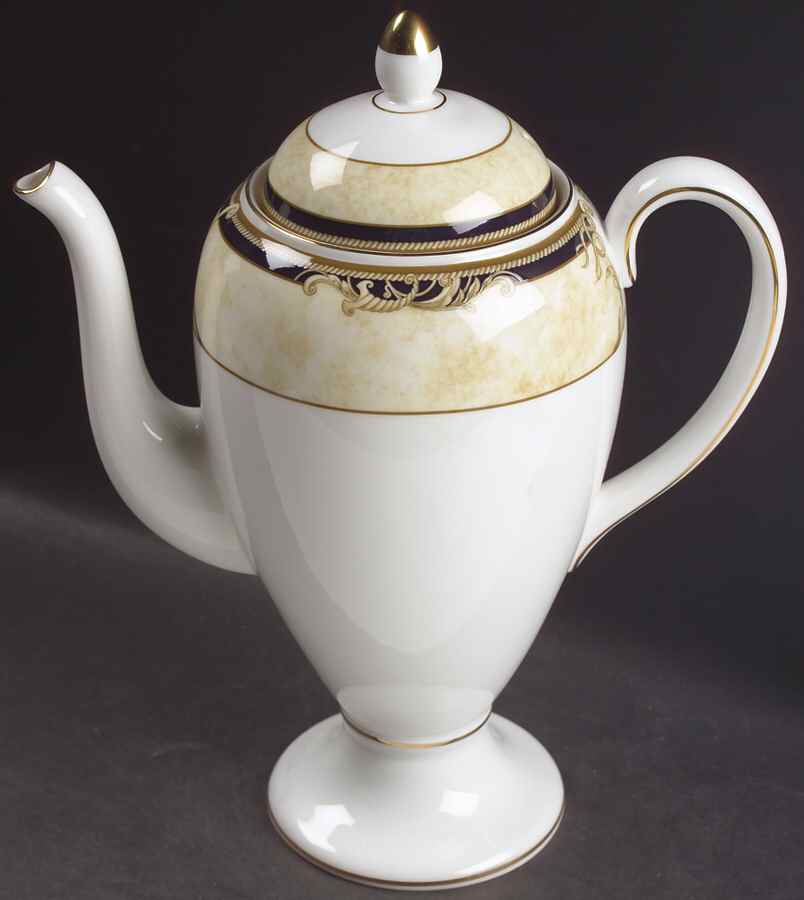 Cornucopia Coffee Pot & Lid by Wedgwood-1