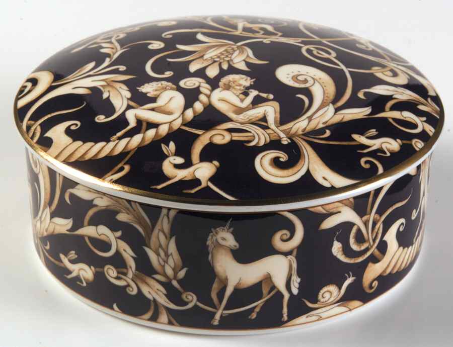 Cornucopia 5" Round Box & Lid by Wedgwood-1