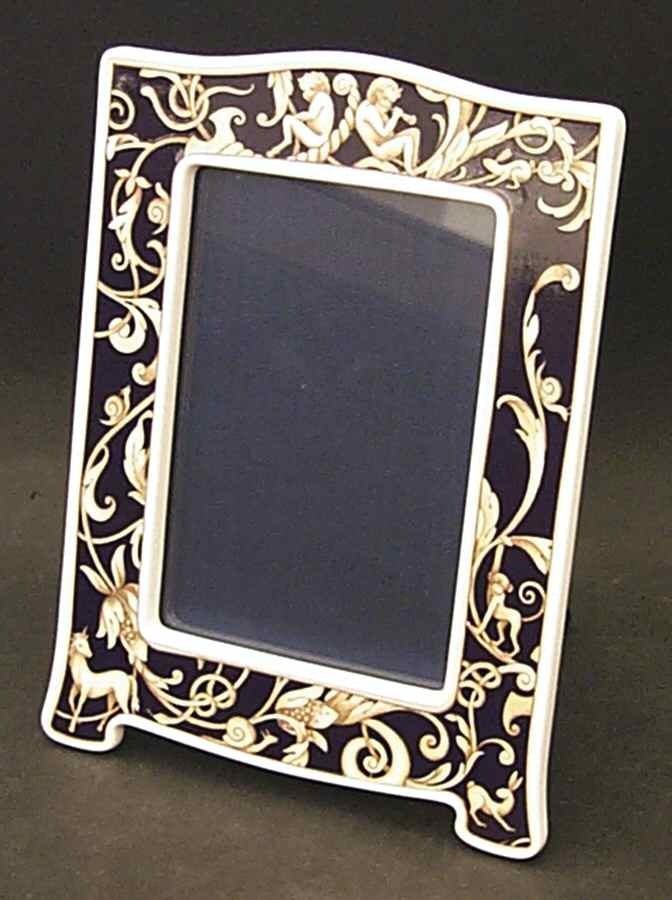 Cornucopia Frame Holds 3 1/2" X 5" by Wedgwood-1