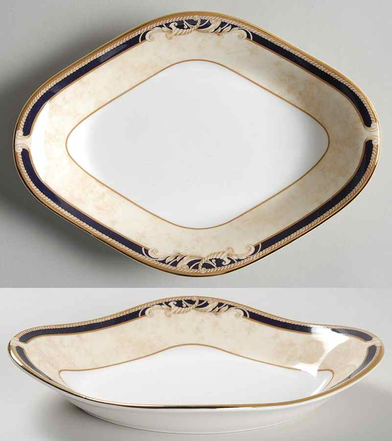 Cornucopia Pickle Dish by Wedgwood-1