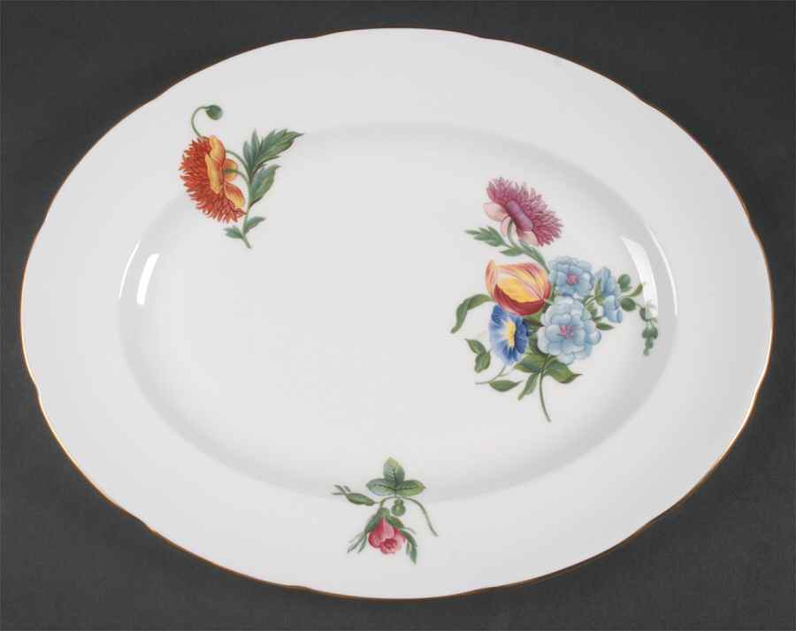 Colonial Sprays 14" Oval Serving Platter by Wedgwood-1