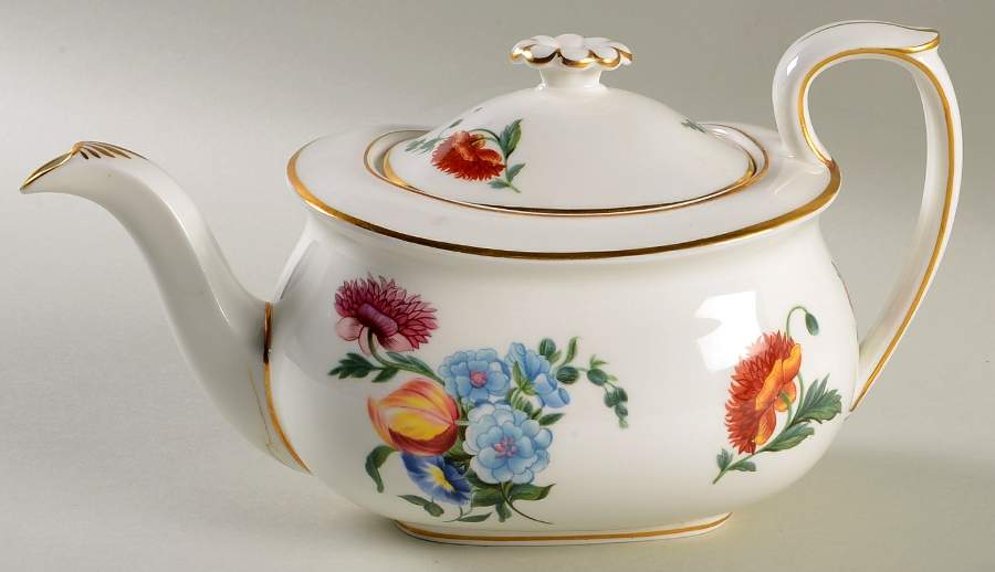 Colonial Sprays Teapot & Lid by Wedgwood-1