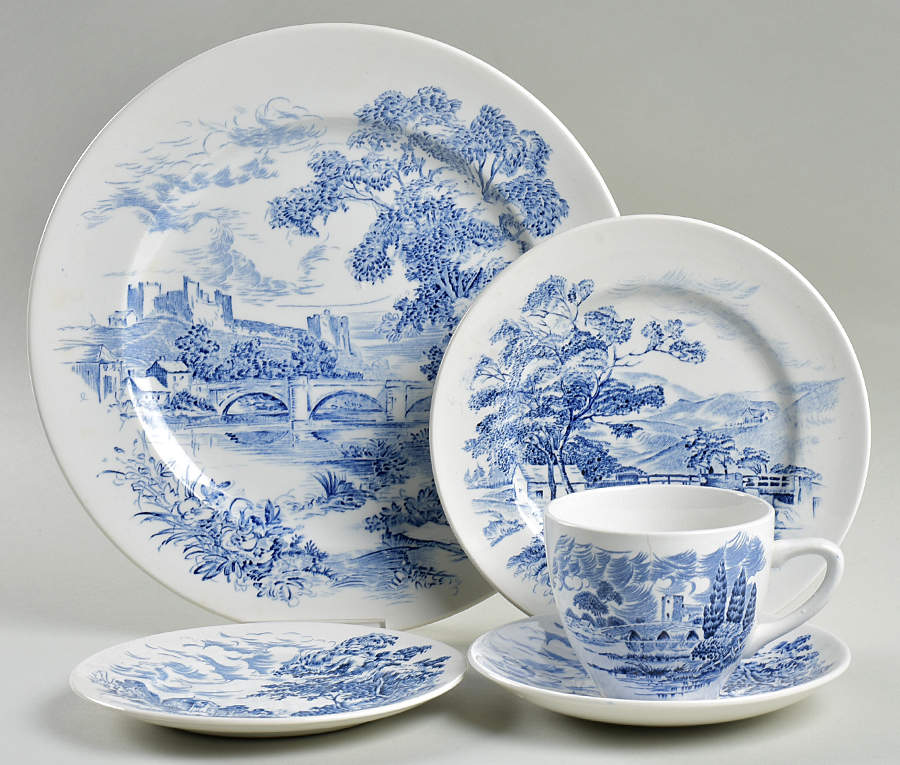 Countryside Blue 5 Piece Place Setting by Wedgwood-1